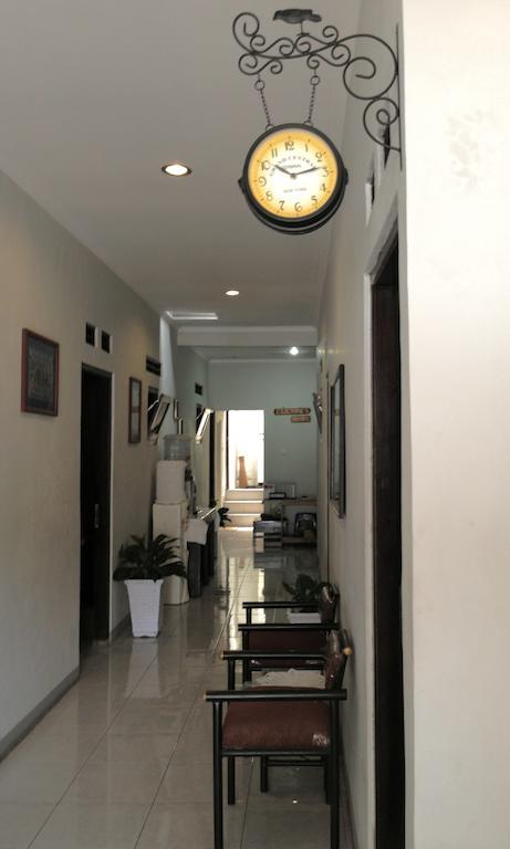 Elenor'S Home Bandung Exterior photo