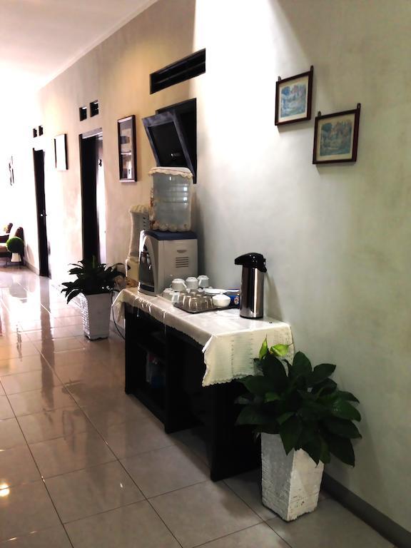 Elenor'S Home Bandung Exterior photo