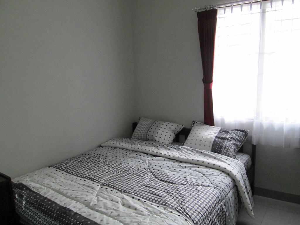 Elenor'S Home Bandung Room photo